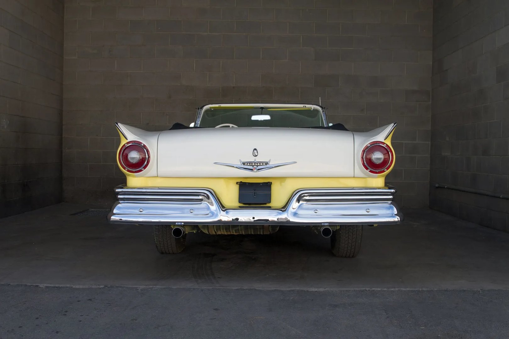 Ford_Fairlane_2_generation__Cabrio__7.jpg