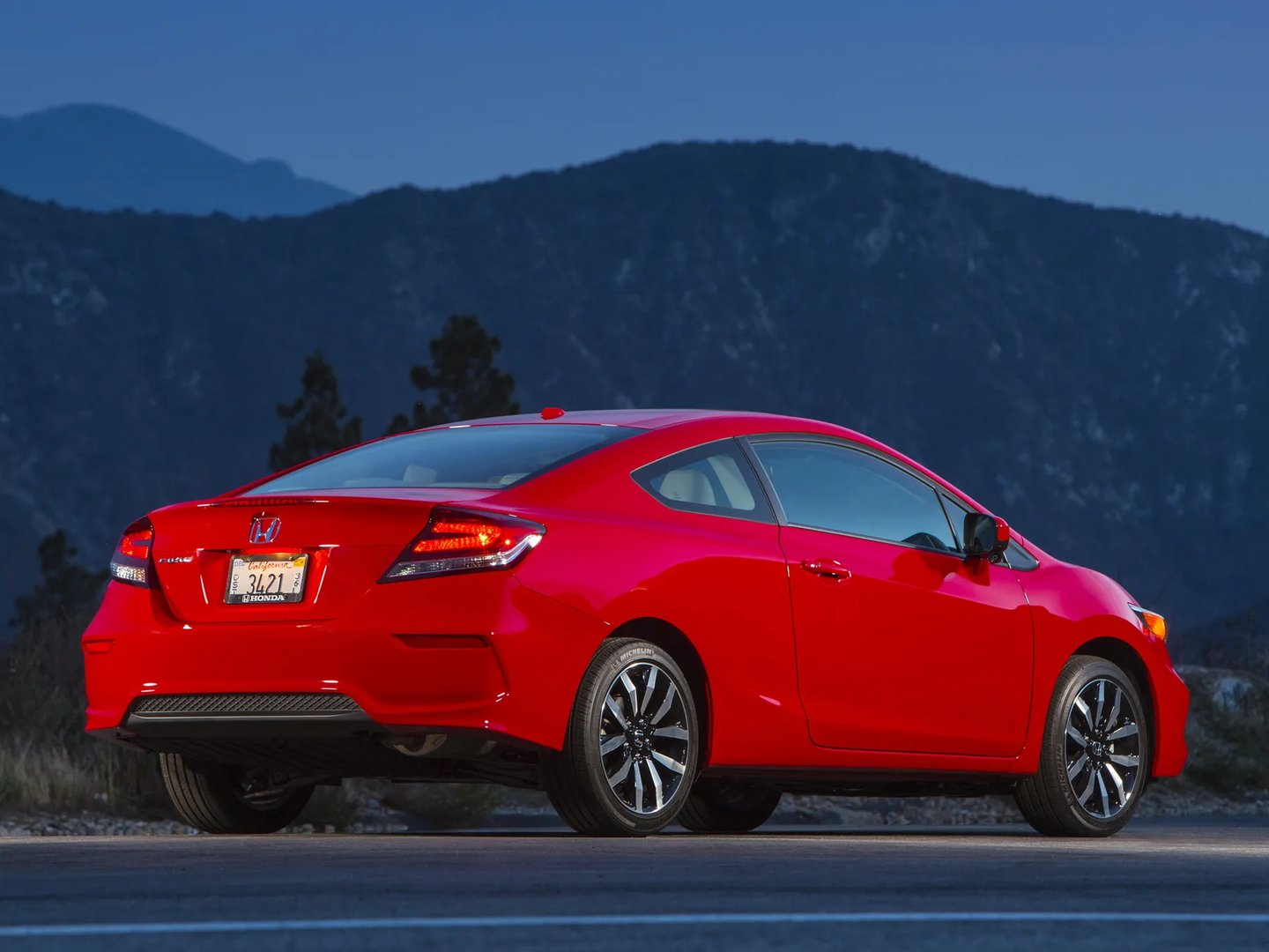 Honda_Civic_(USA)_9_generation_restyling__Coupe__12.jpg