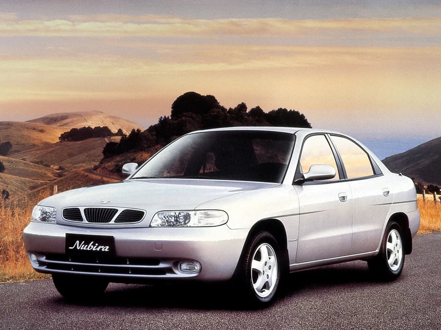 Daewoo Nubira 1 generation  Sedan