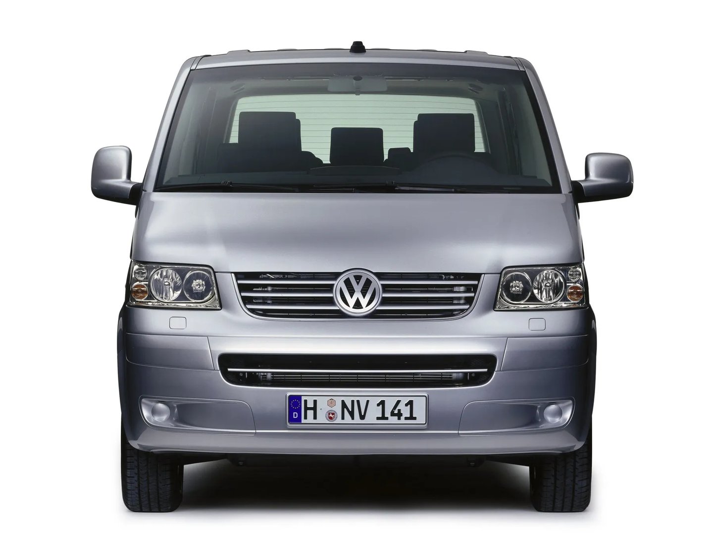Volkswagen_Caravelle_5_generation__Minivan__7.jpg