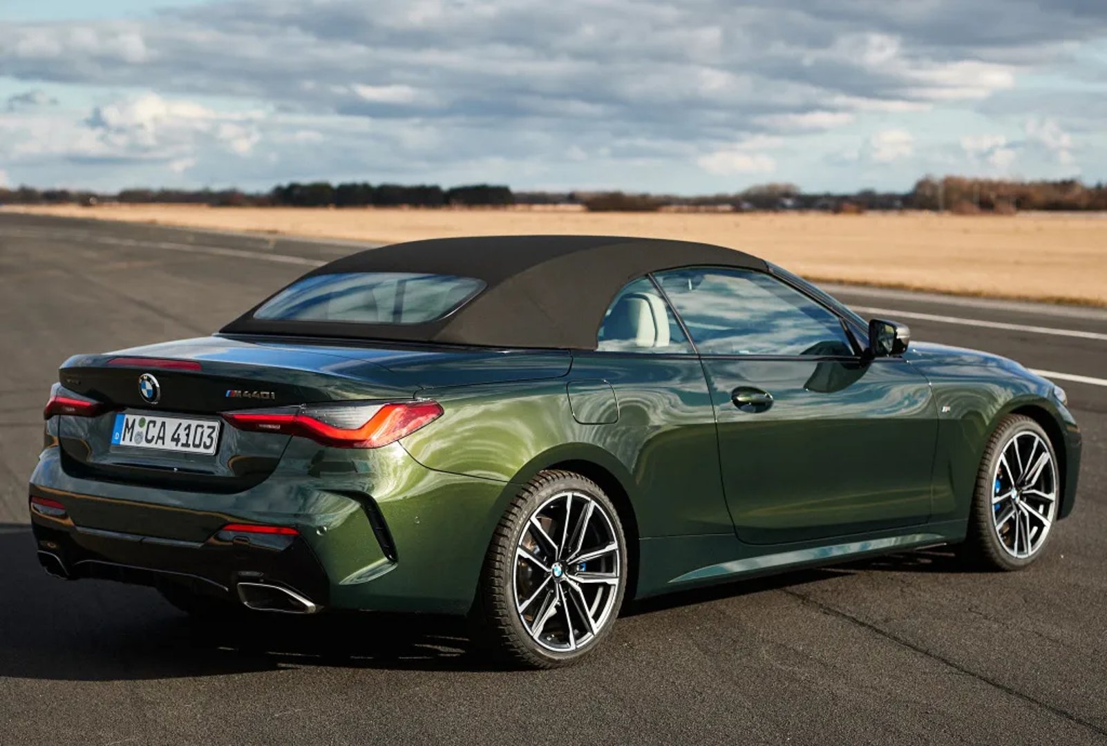 BMW_4_series_2_generation__Cabrio__10.jpg