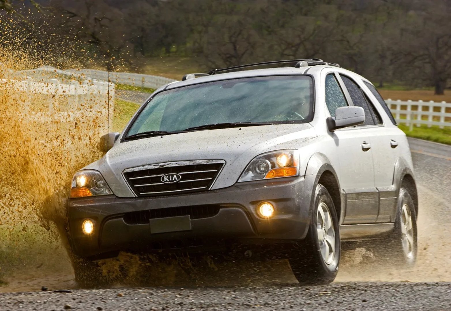 Kia_Sorento_1_generation_restyling__SUV_5-doors__3.jpg