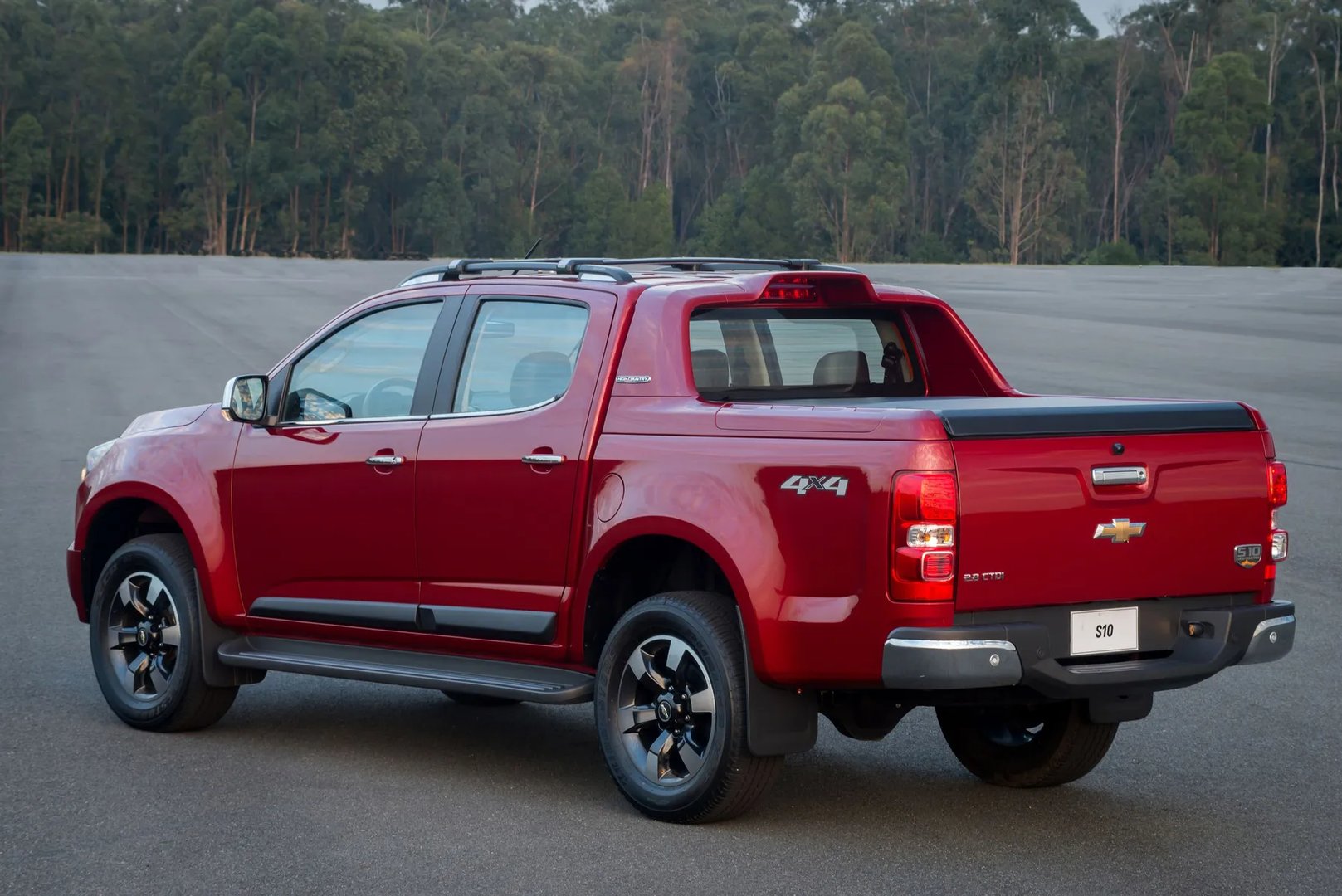Chevrolet_S-10_Pickup_3_generation__Pickup_double-cab__10.jpg