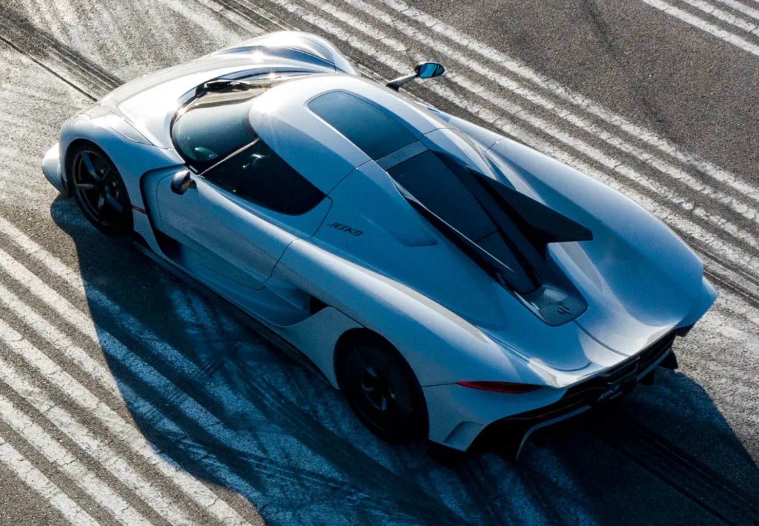 Koenigsegg_Jesko_1_generation__Coupe__1.jpg