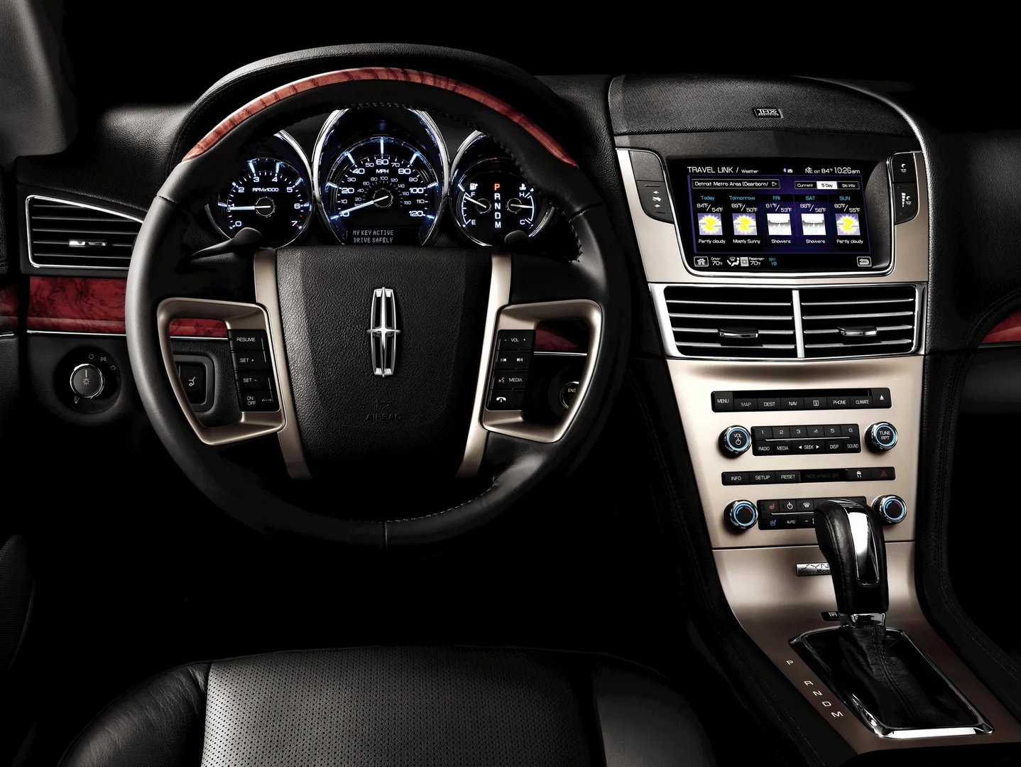 Lincoln_MKT_1_generation__SUV_5-doors__13.jpg