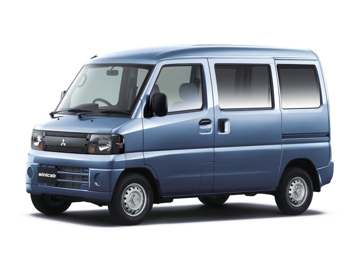 Mitsubishi_Minicab_1_generation__Microvan__2.jpg