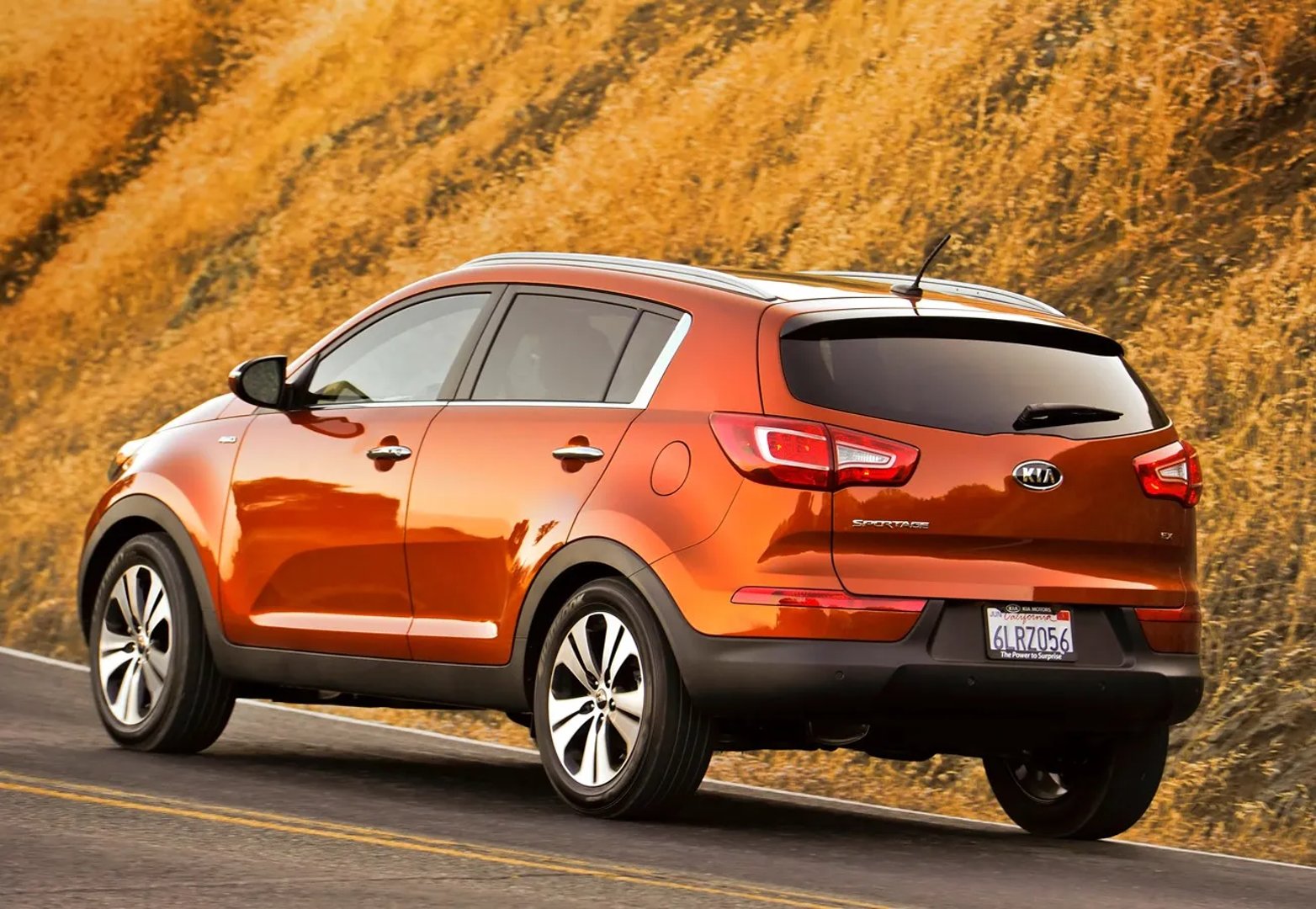 Kia_Sportage_3_generation__SUV_5-doors__5.jpg