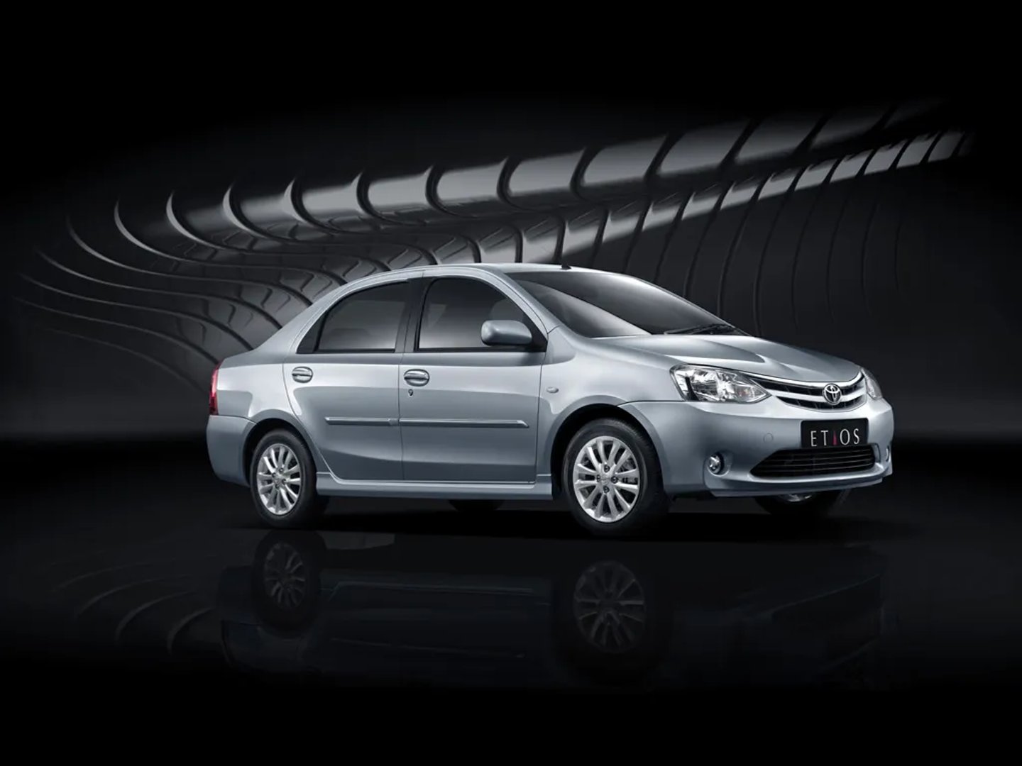 Toyota_Etios_1_generation__Sedan__5.jpg