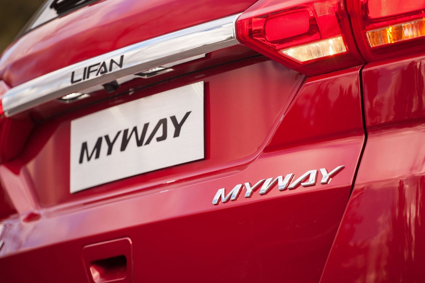 lifan_Myway_1_generation__SUV_5-doors__28.jpg