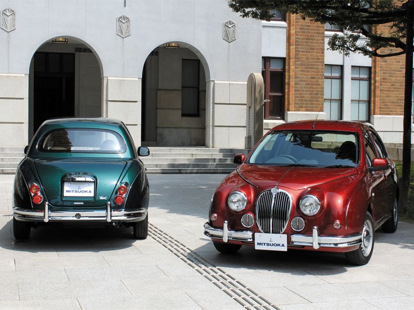 mitsuoka_Viewt_3_generation__Sedan__7.jpg