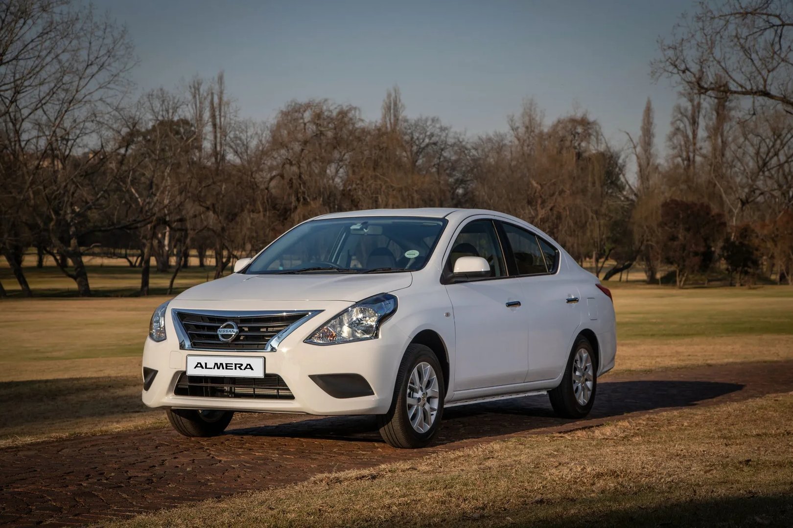Nissan_Almera_3_generation__Sedan__9.jpg