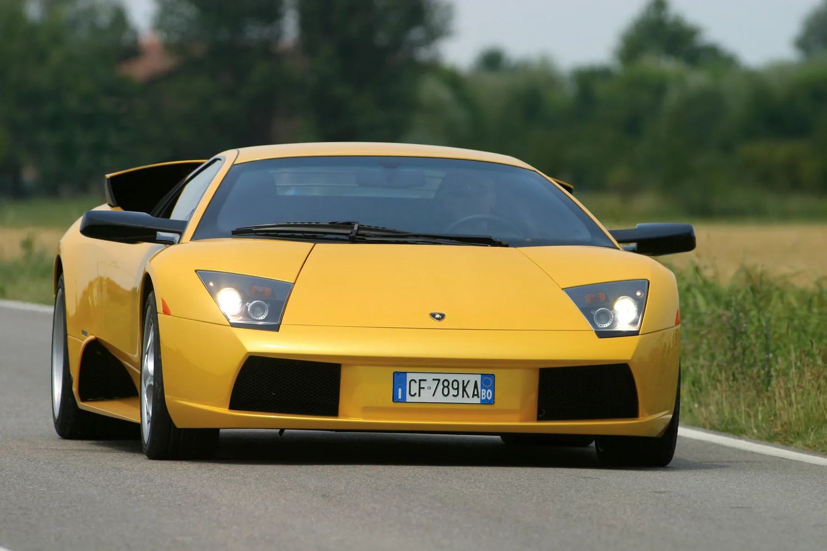 Lamborghini_Murcielago_1_generation__Coupe__11.jpg