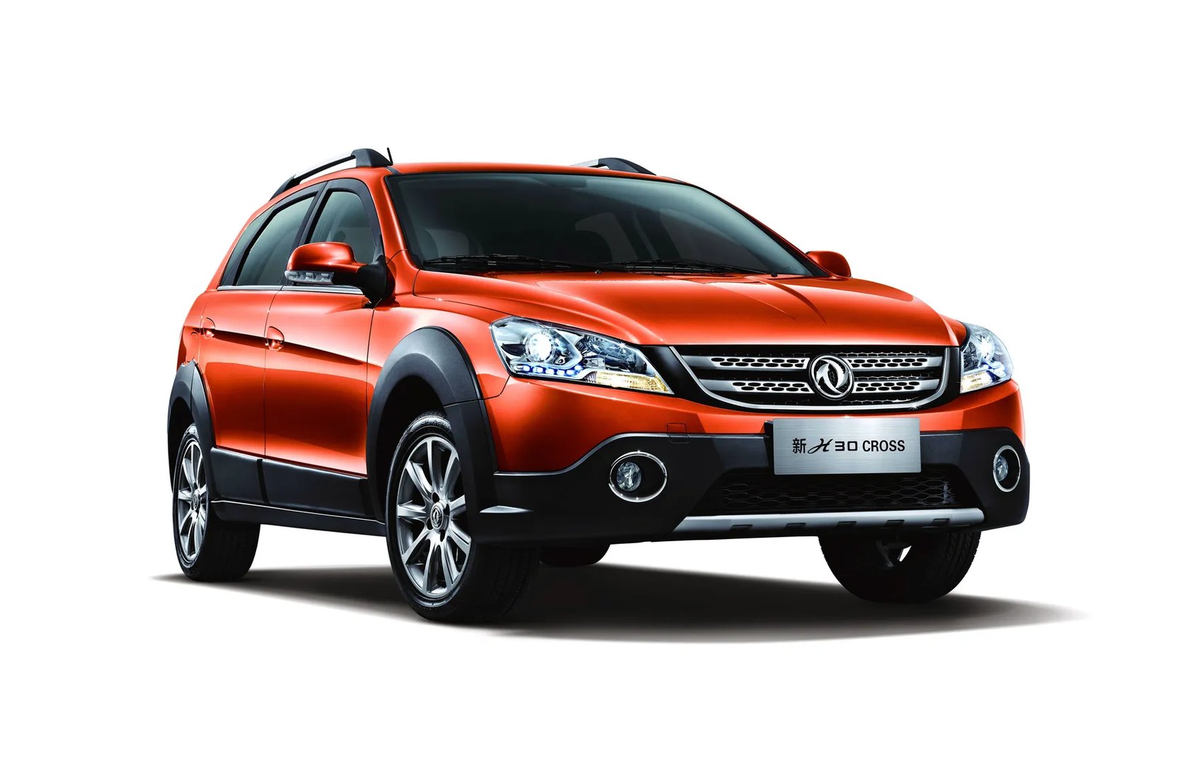 DongFeng_H30_Cross_1_generation__Hatchback_5-door__1.jpg