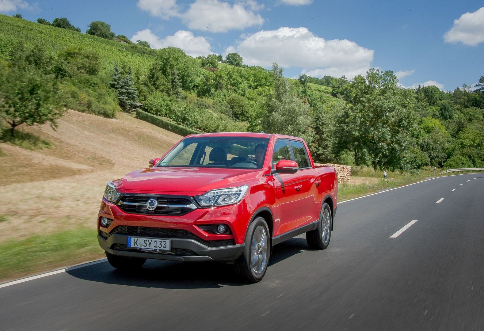 ssangyong_Musso_2_generation__Pickup__26.jpg