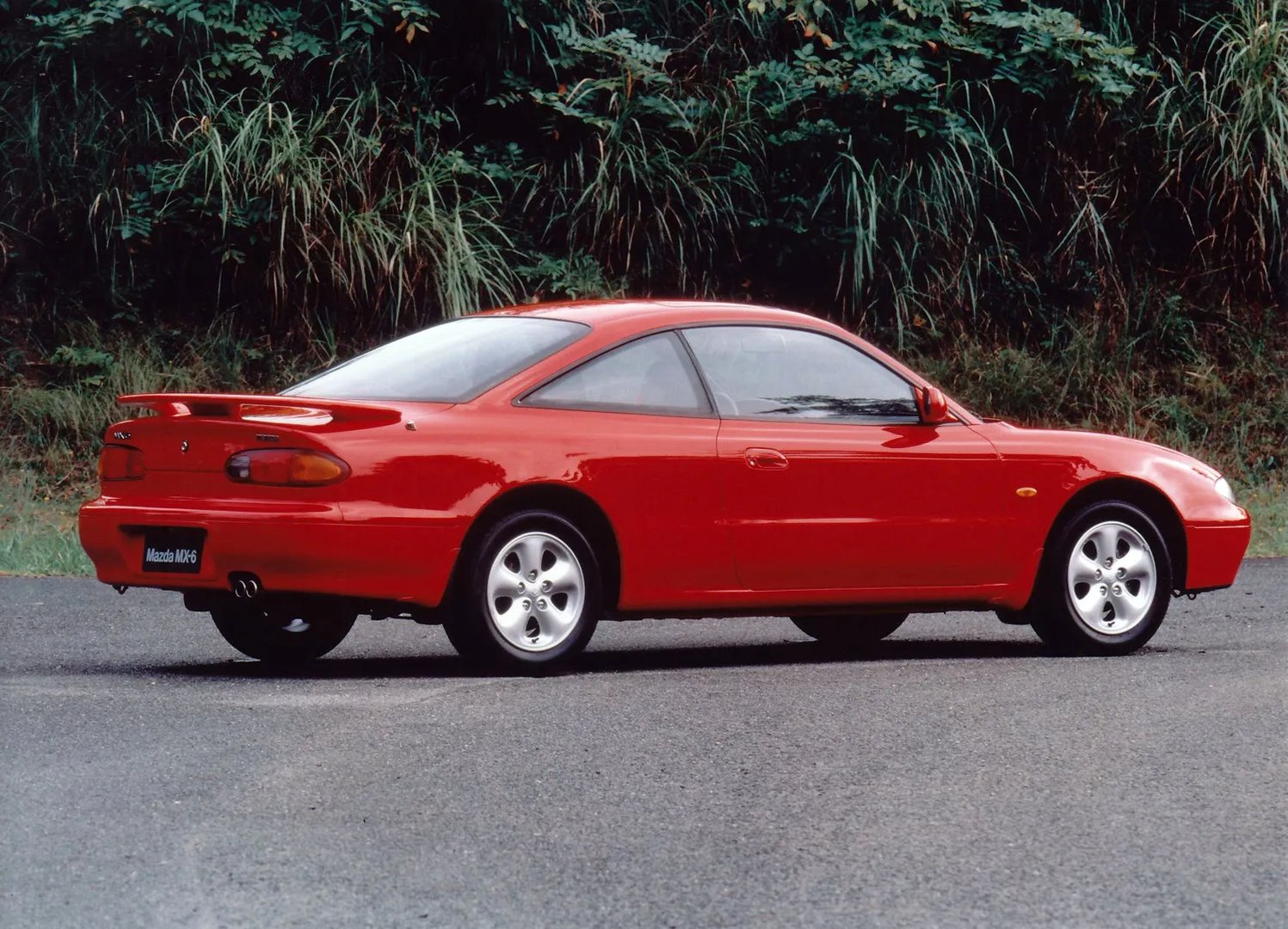 Mazda_MX-6_1_generation__Coupe__1.jpg
