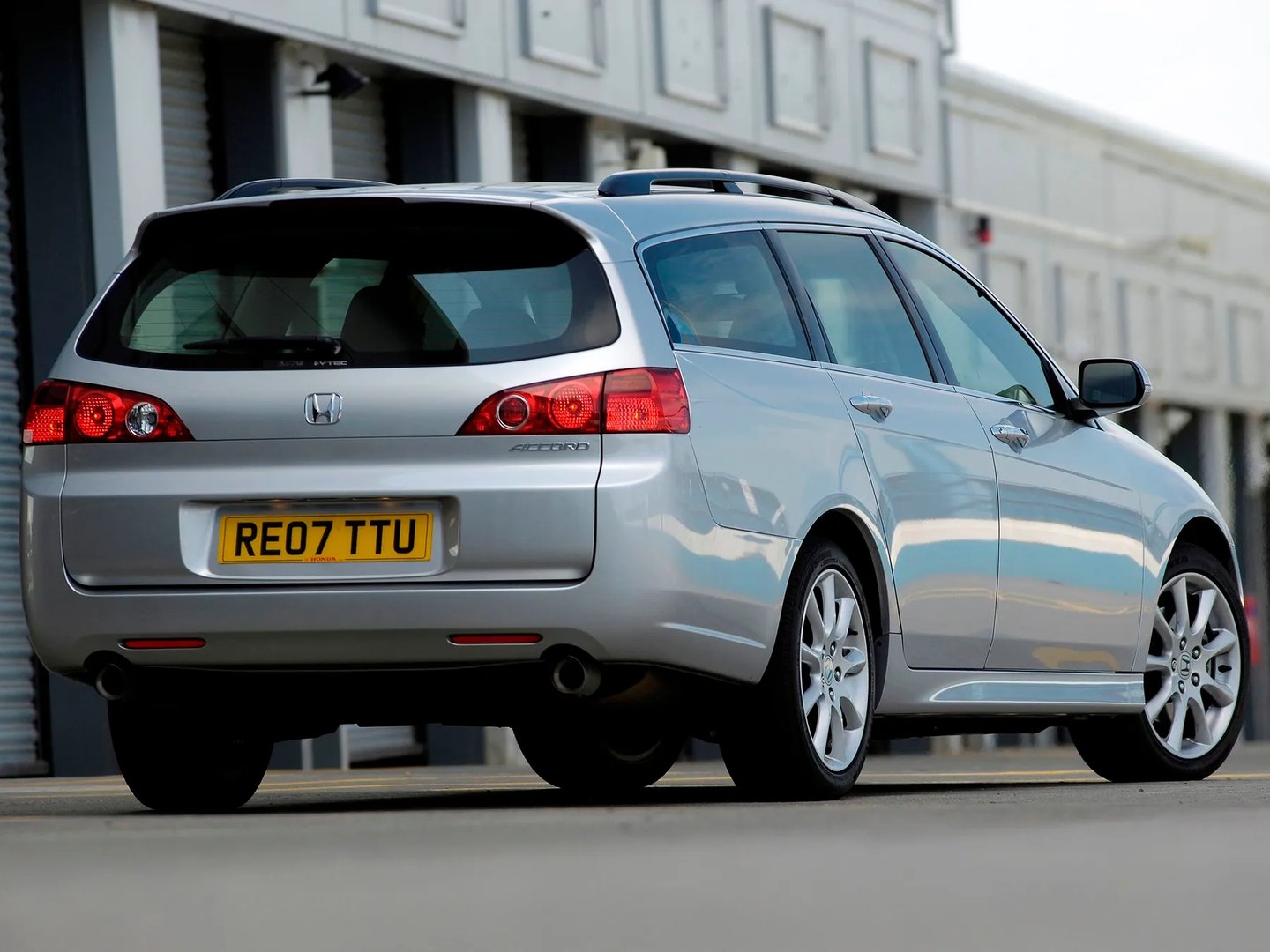 Honda_Accord_7_generation_restyling__Estate_5-door__3.jpg