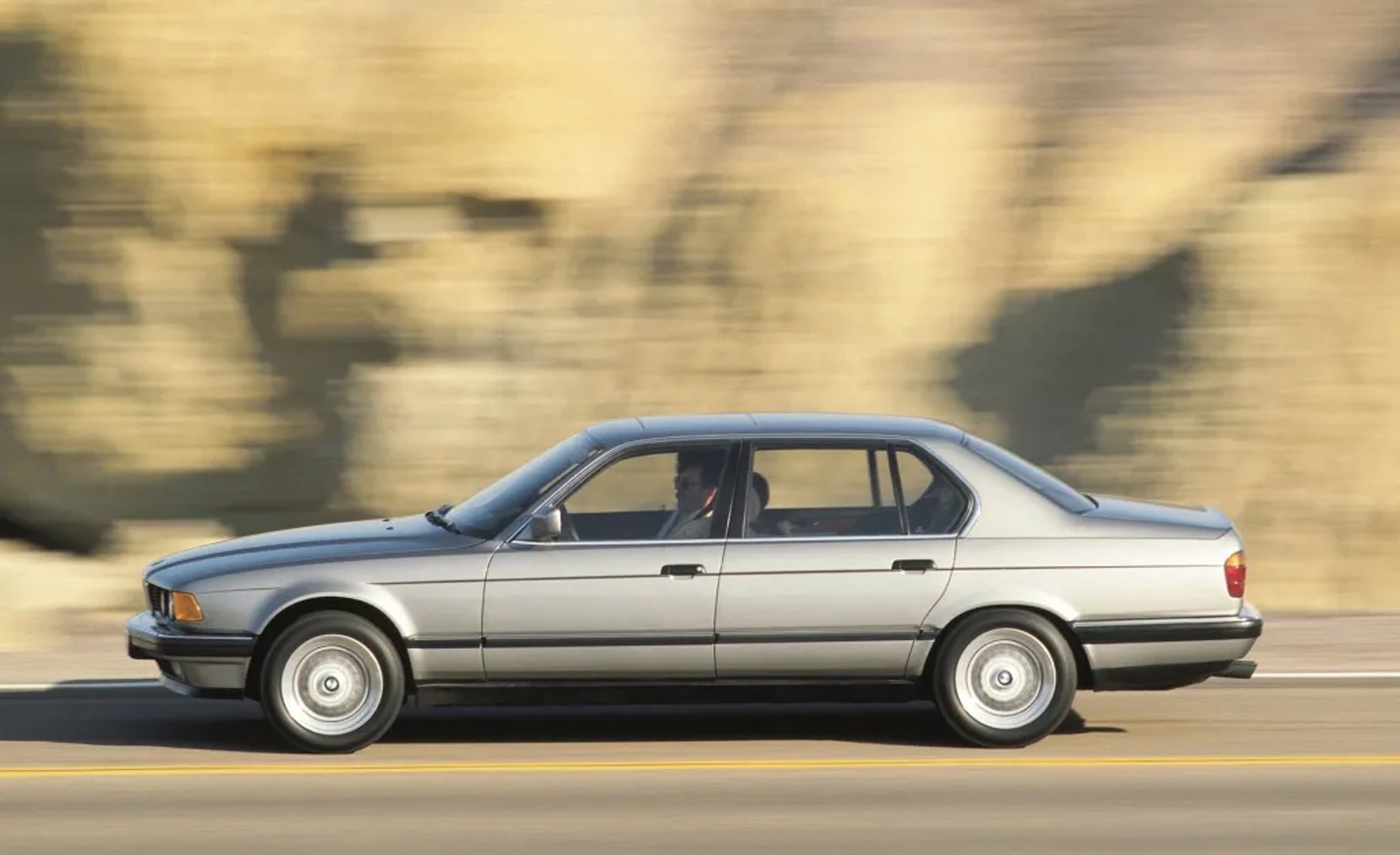 BMW_7_series_2_generation__Sedan_Long__2.jpg