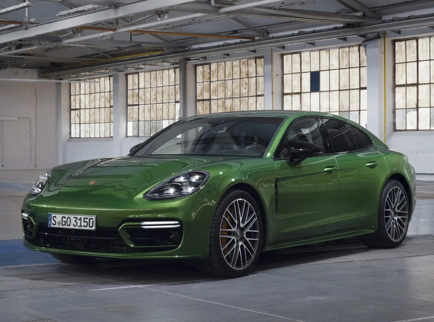 Porsche_Panamera_2_generation_restyling__Liftback__2.jpg