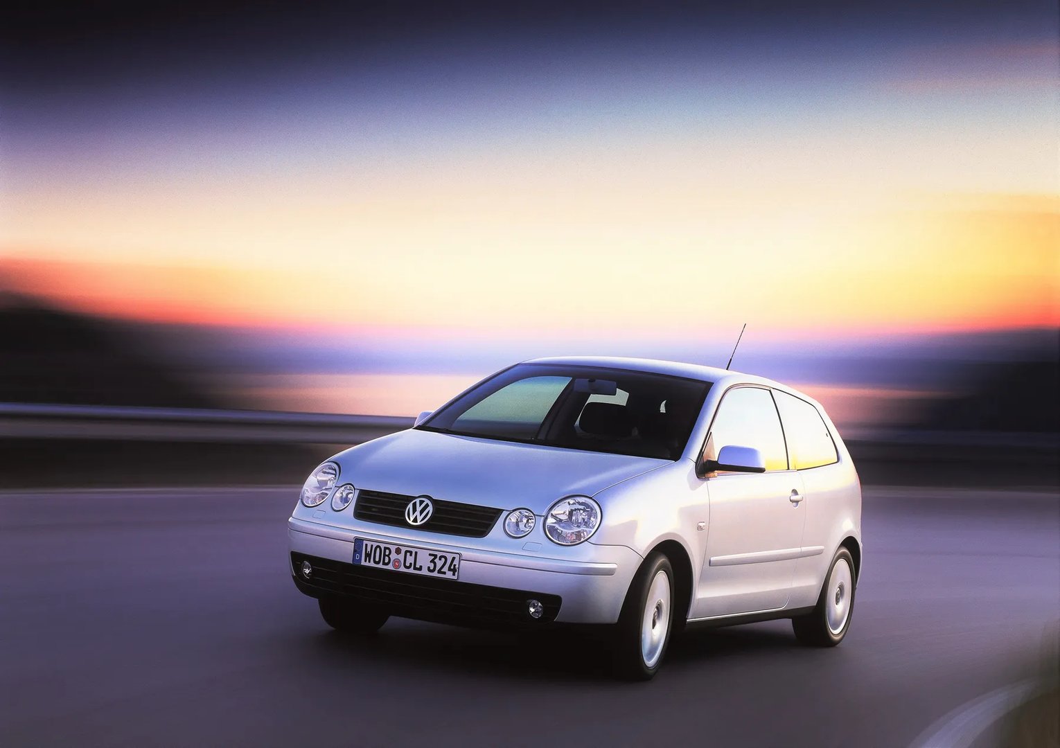 Volkswagen_Polo_4_generation__Mini_3-doors__10.jpg