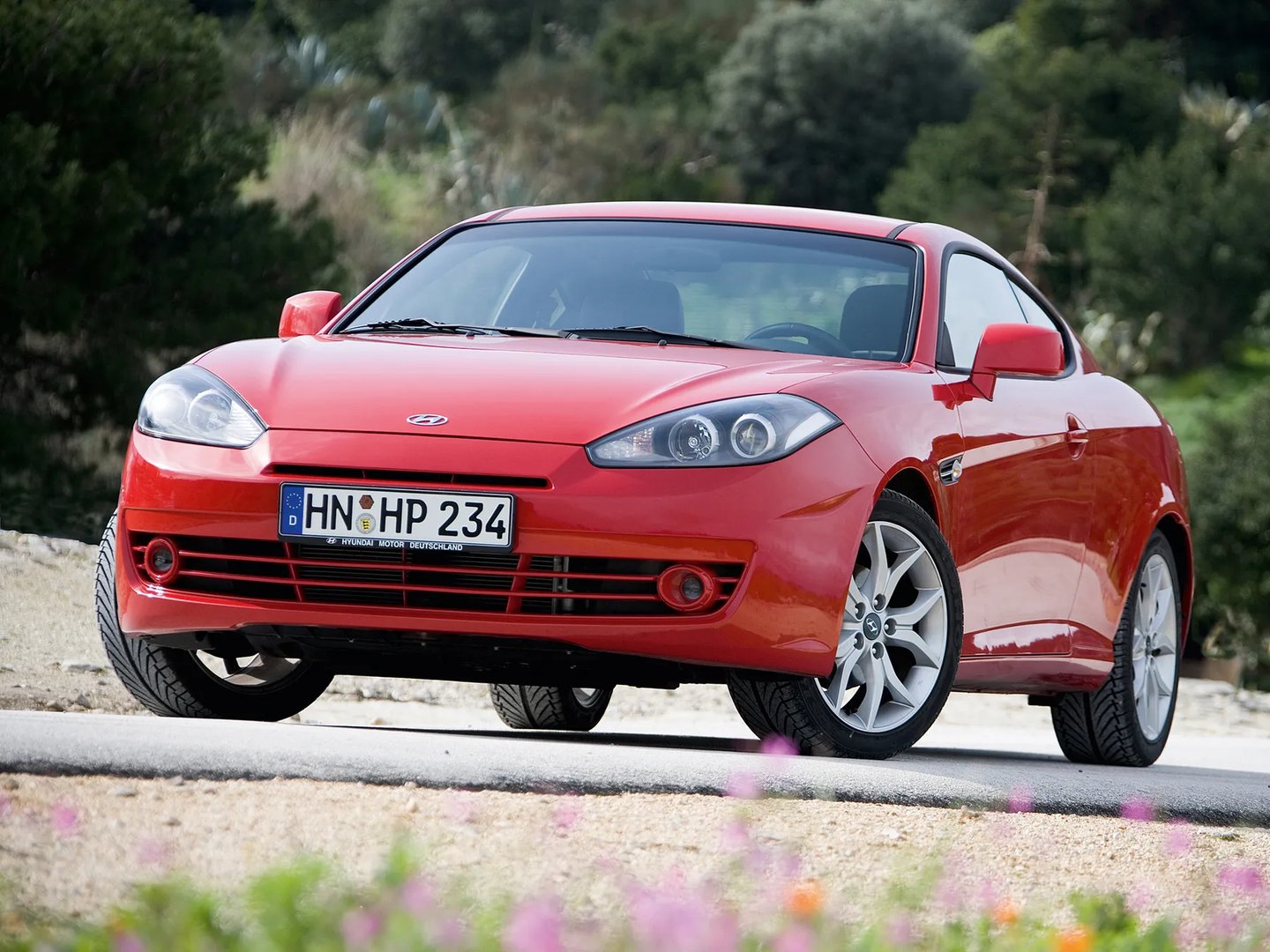 Hyundai_Coupe_2_generation_restyling__Coupe__1.jpg