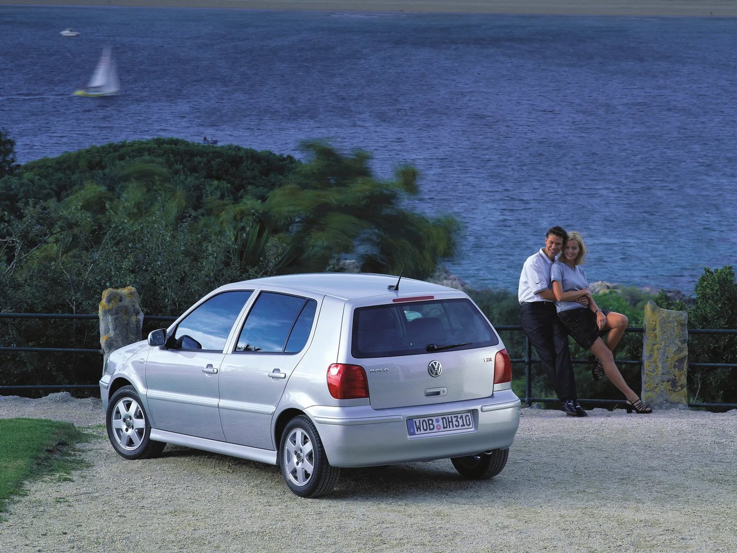 Volkswagen_Polo_3_generation_restyling__Mini_5-doors__3.jpg