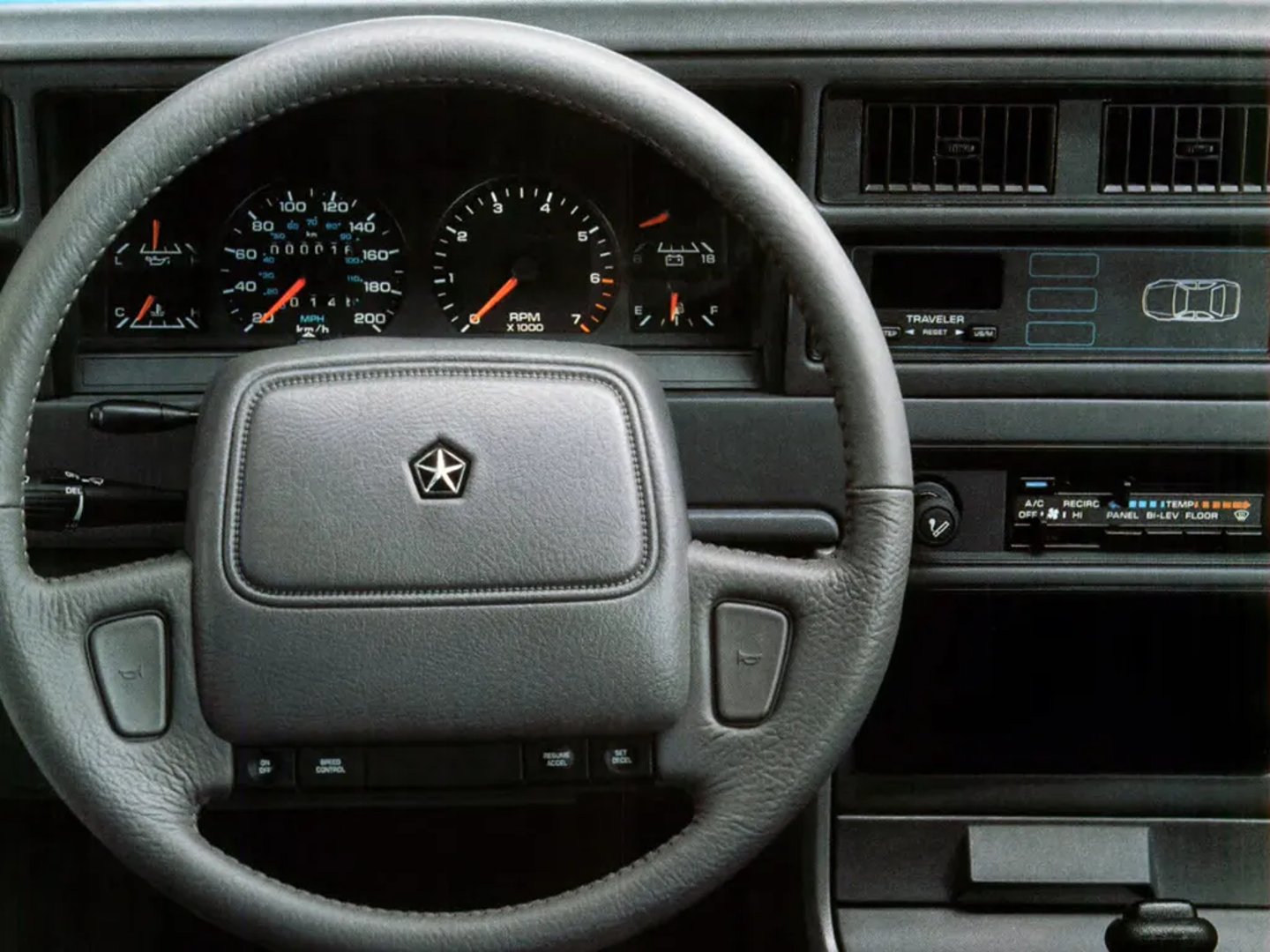 Chrysler_Saratoga_1_generation__Sedan__7.jpg