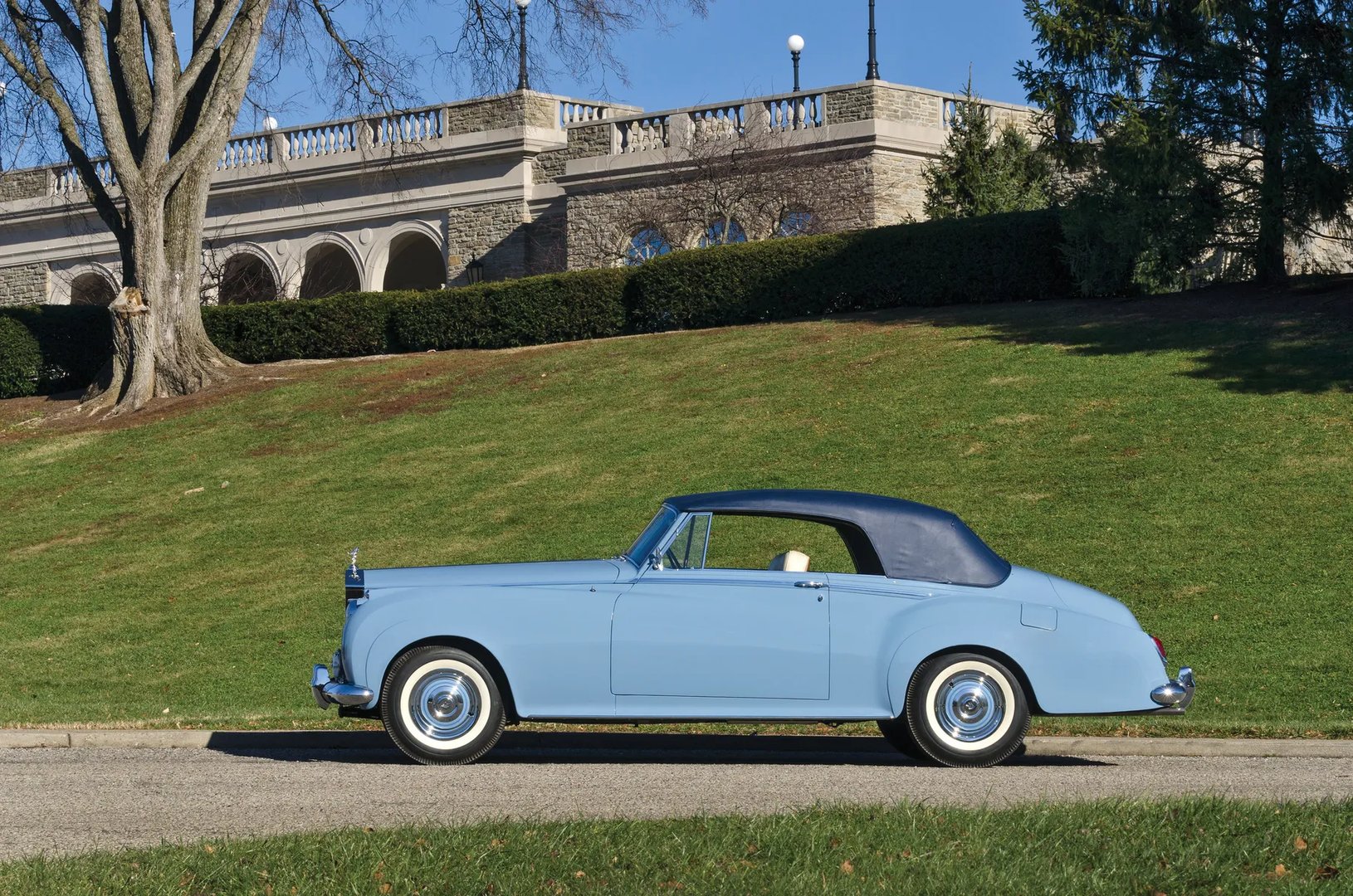 Rolls-Royce_Silver_Cloud_1_generation__Cabrio__8.jpg