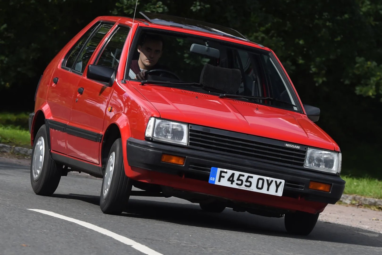 Nissan_Micra_1_generation__Mini_5-doors__1.jpg