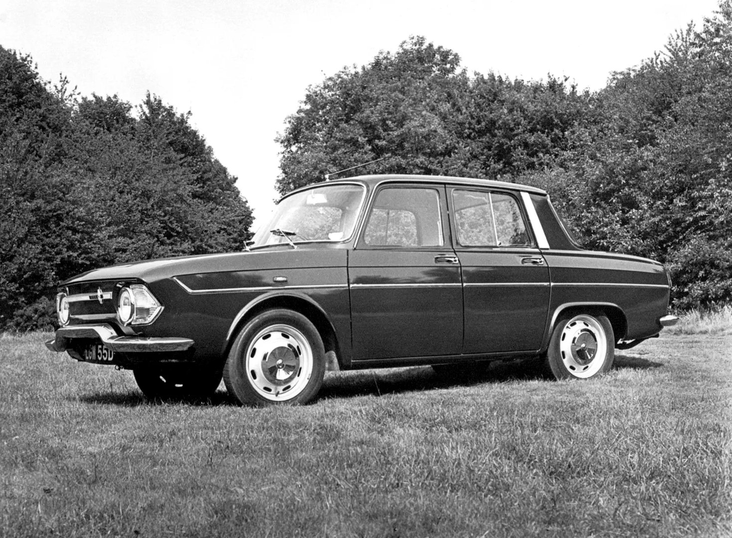 Renault_10_1_generation__Sedan__5.jpg