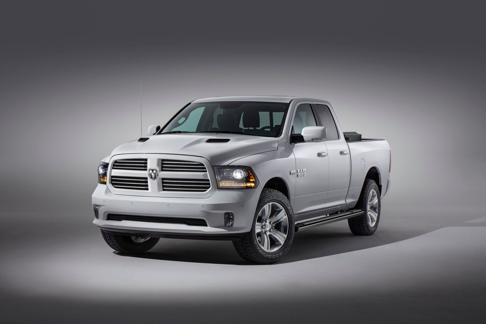 RAM 1500 Classic 4 generation