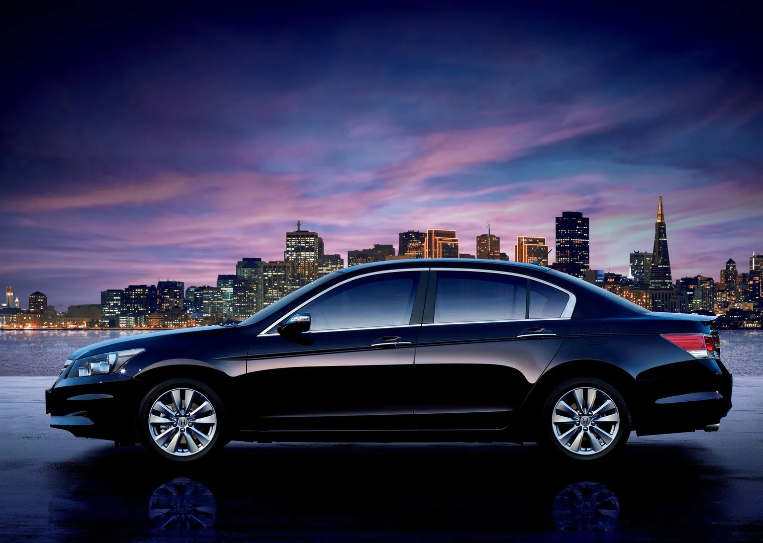 Honda_Inspire_5_generation_restyling__Sedan__2.jpg
