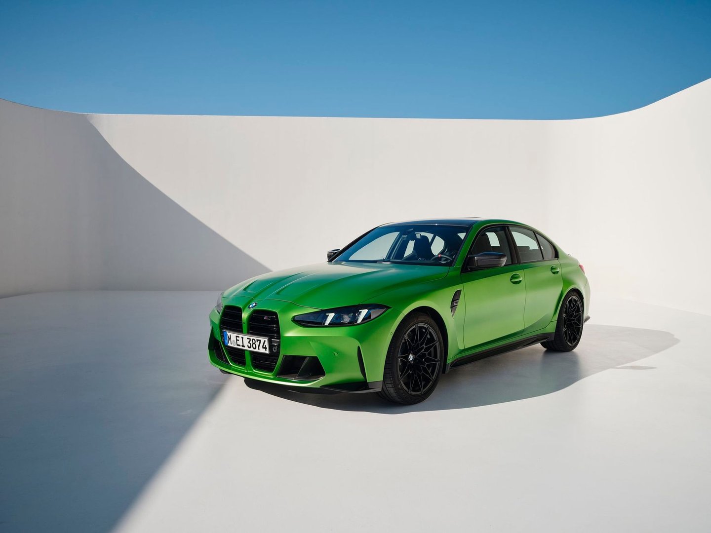 bmw_M3_6_generation_restyling__Sedan__20.jpg