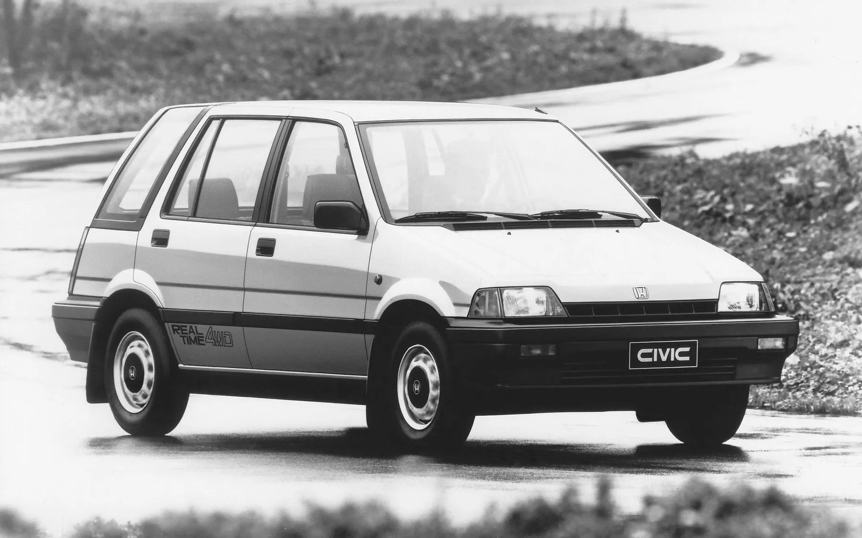 Honda_Civic_(USA)_3_generation__Estate_5-door__5.jpg