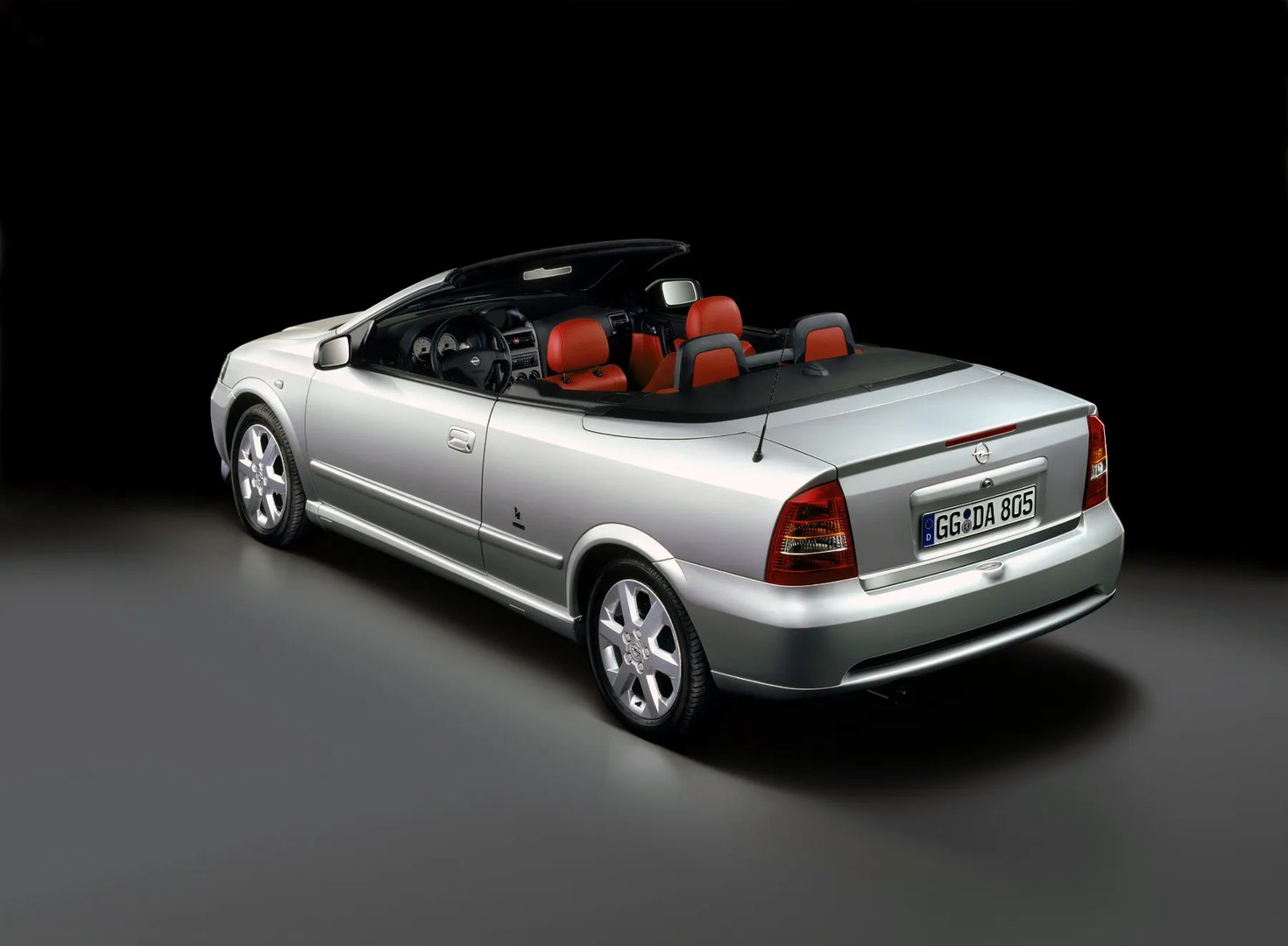 Opel_Astra_2_generation__Cabrio__11.jpg