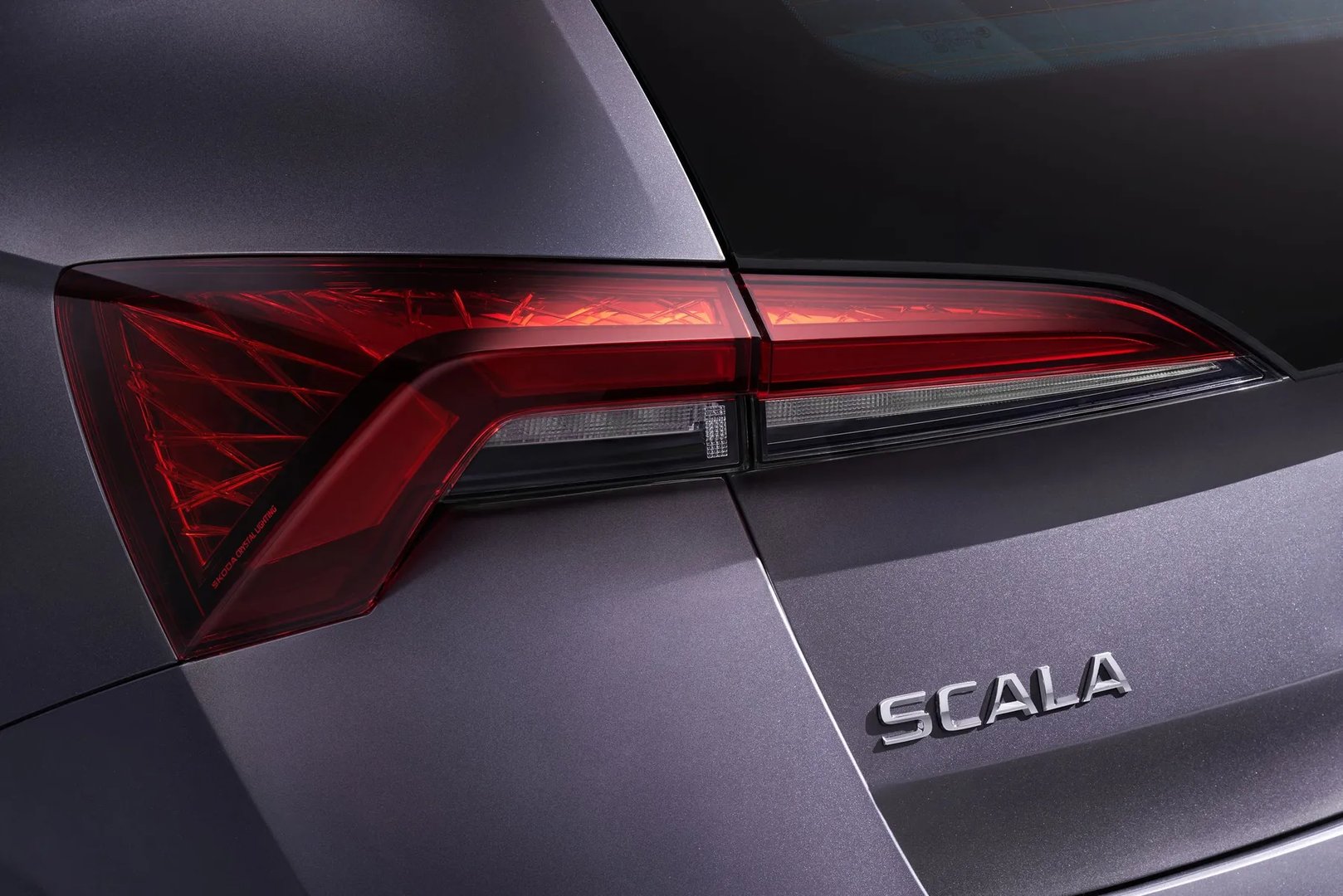Skoda_Scala_1_generation_restyling__Hatchback_5-door__11.jpg