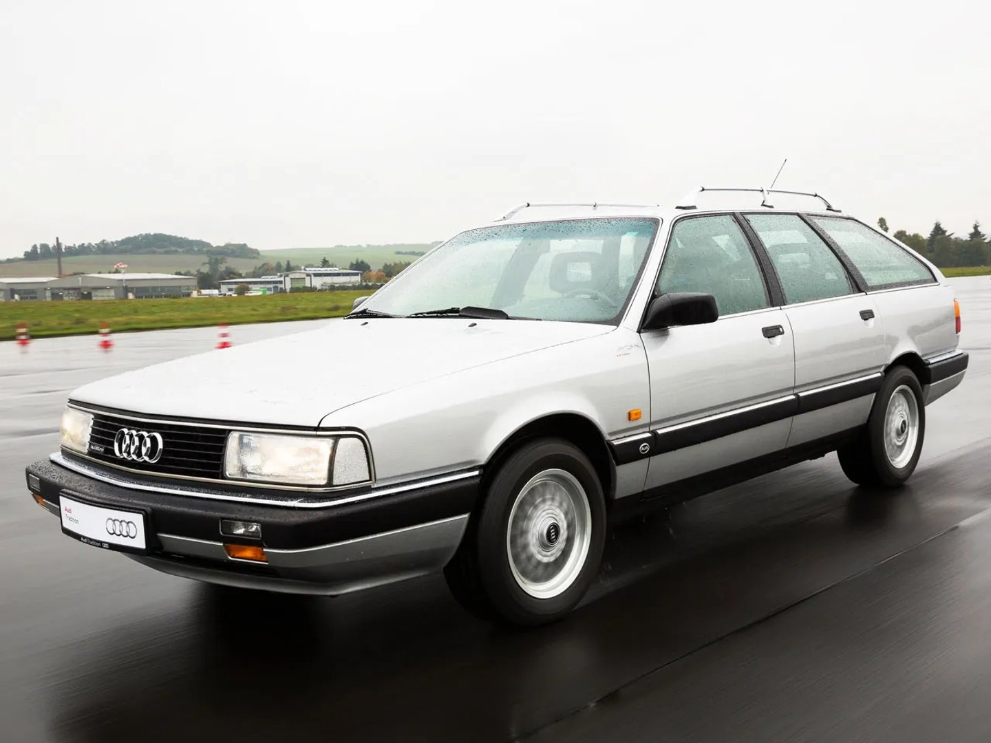2 generation, restyling 