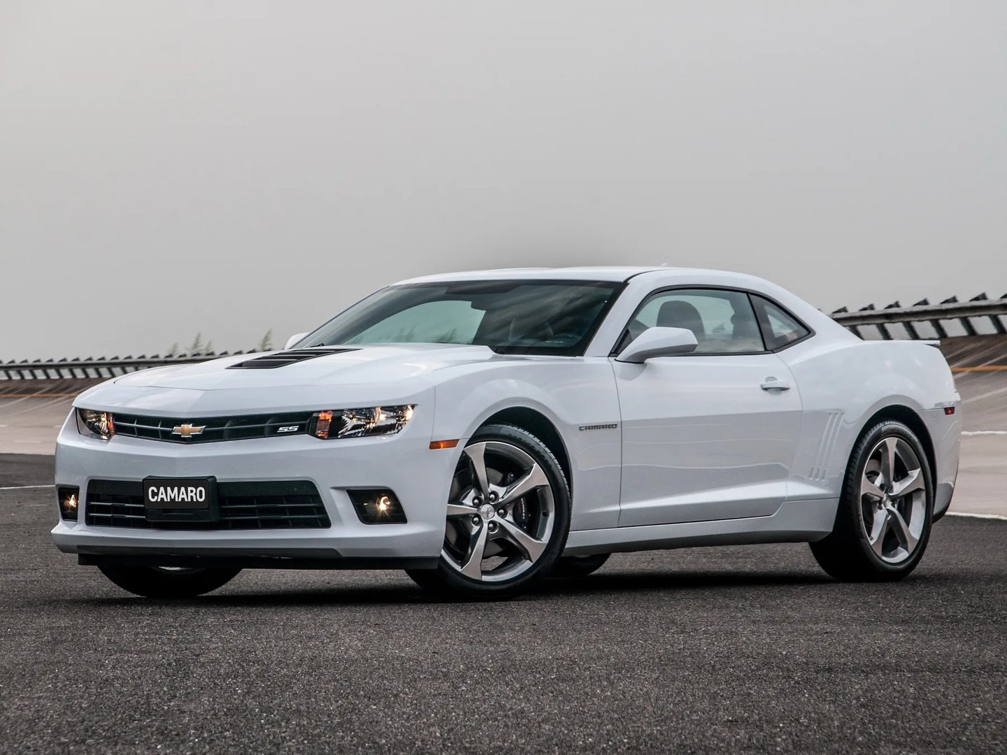 Chevrolet Camaro 5 generation, restyling  Coupe