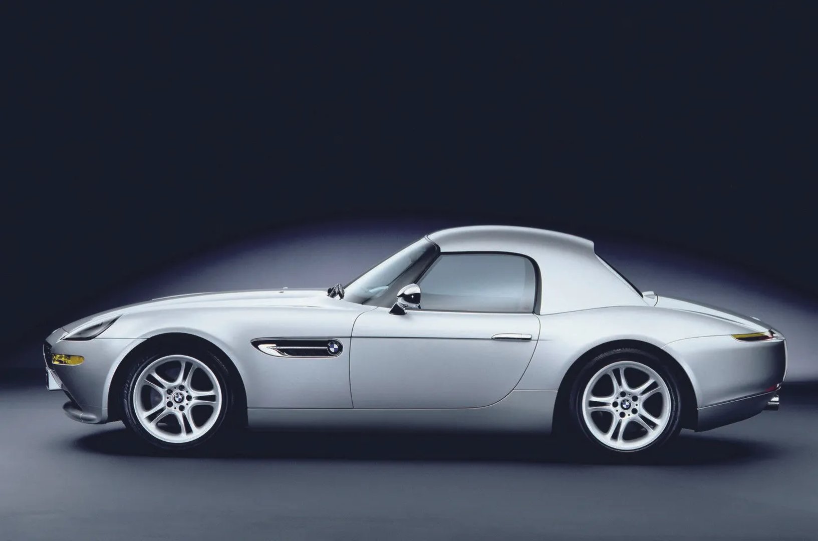 BMW_Z8_1_generation__Cabrio__10.jpg