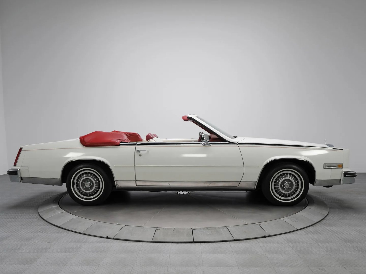 Cadillac_Eldorado_8_generation__Cabrio__5.jpg