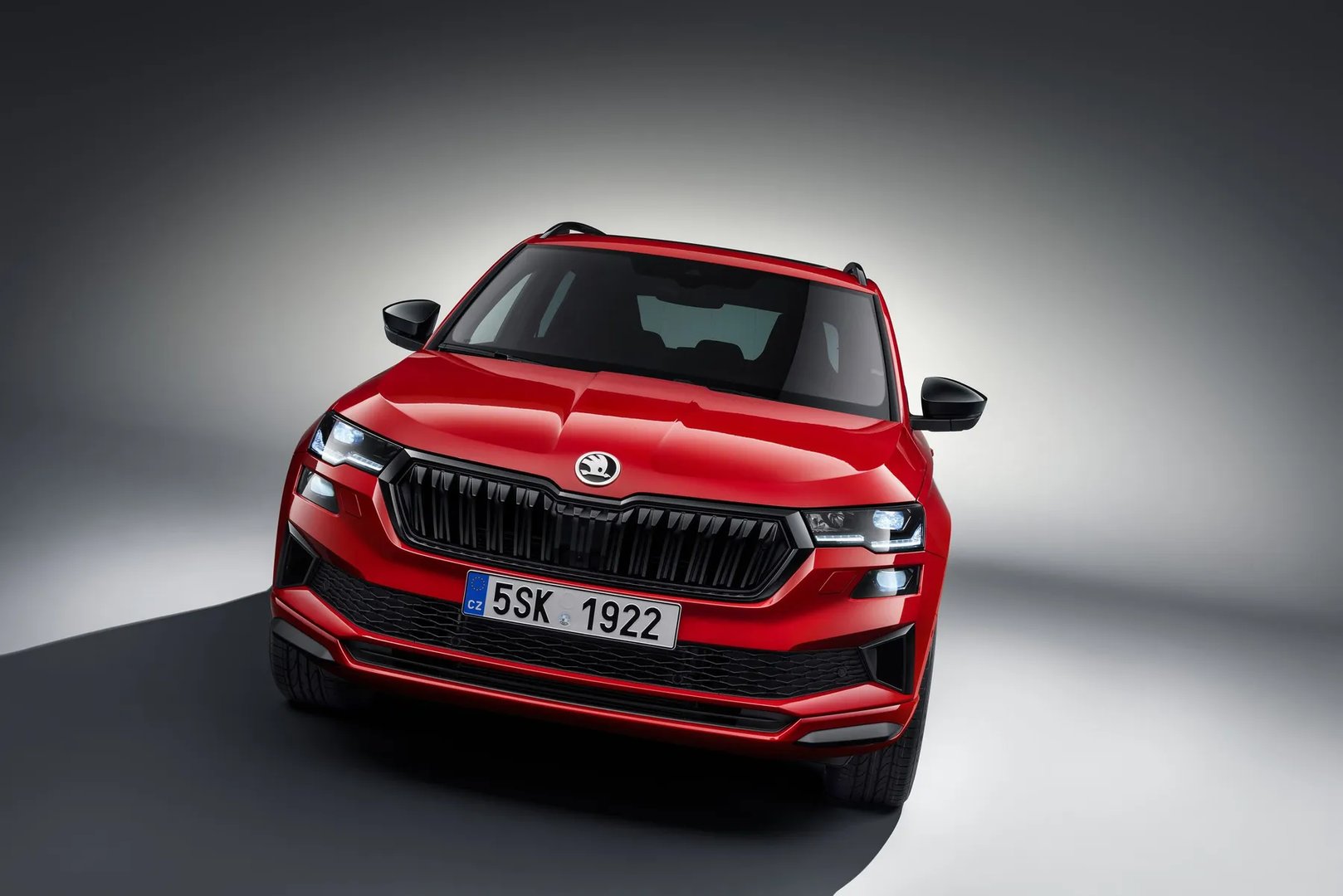 1 generation, restyling 