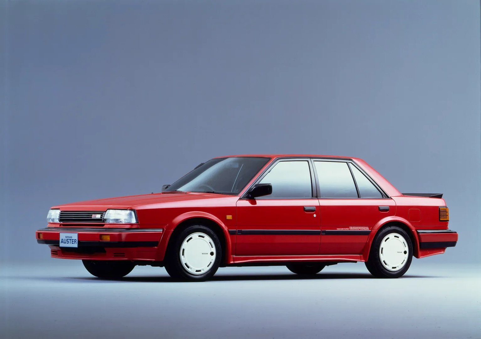 Nissan_Auster_3_generation__Sedan__9.jpg
