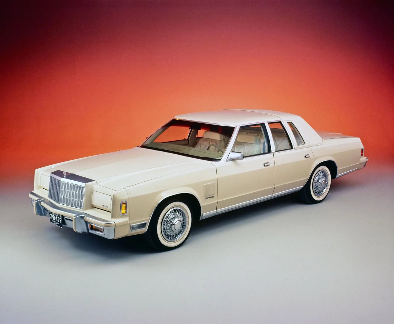 Chrysler_New_Yorker_10_generation__Sedan__5.jpg