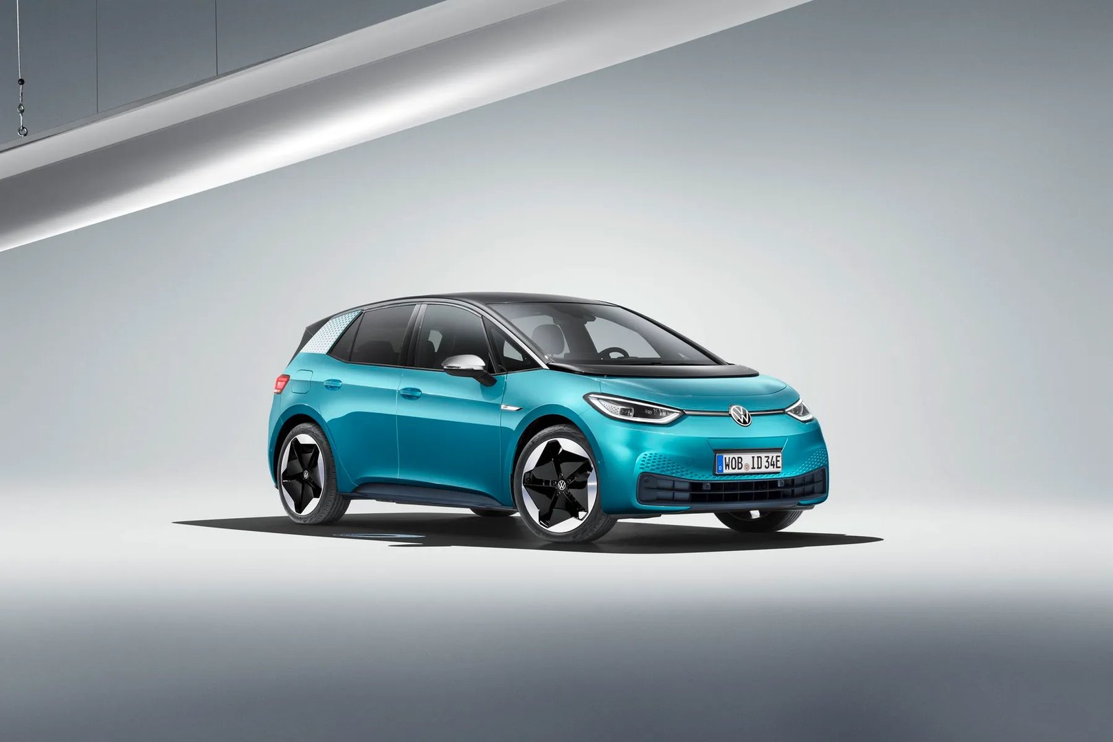 Volkswagen_ID.3_1_generation__Hatchback_5-door__10.jpg