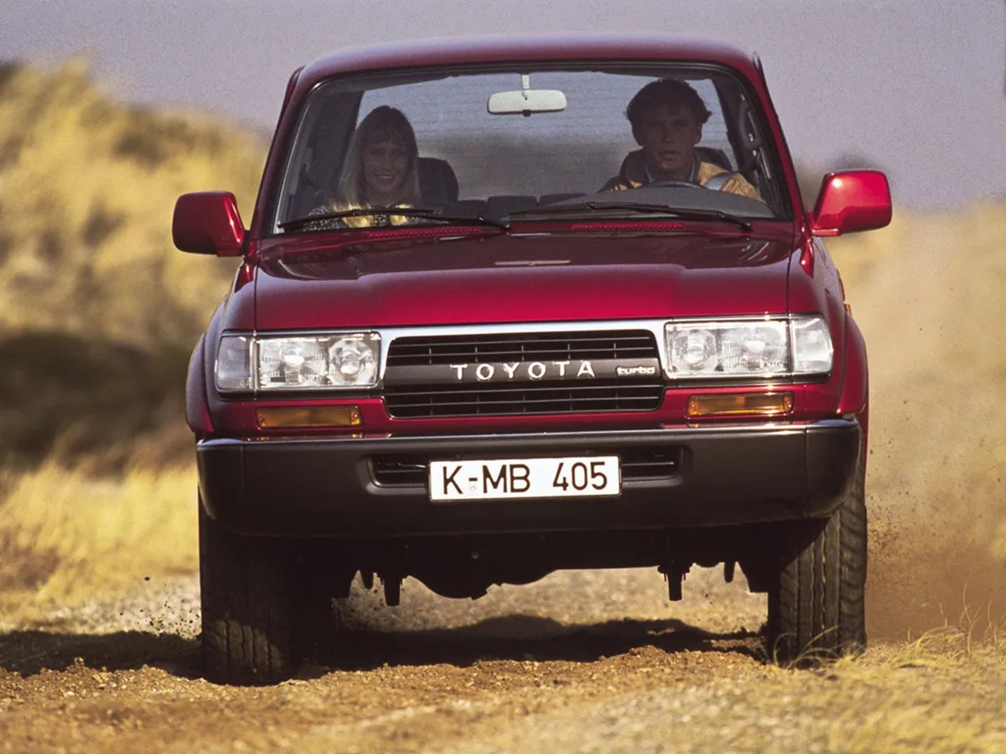 Toyota_LC_9_generation__SUV_5-doors__4.jpg