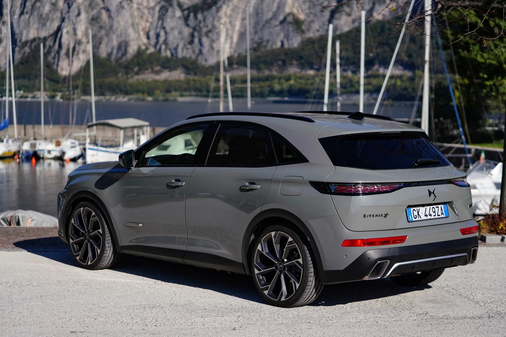 DS_7_Crossback_1_generation_restyling_1__SUV_5-doors__5.jpg