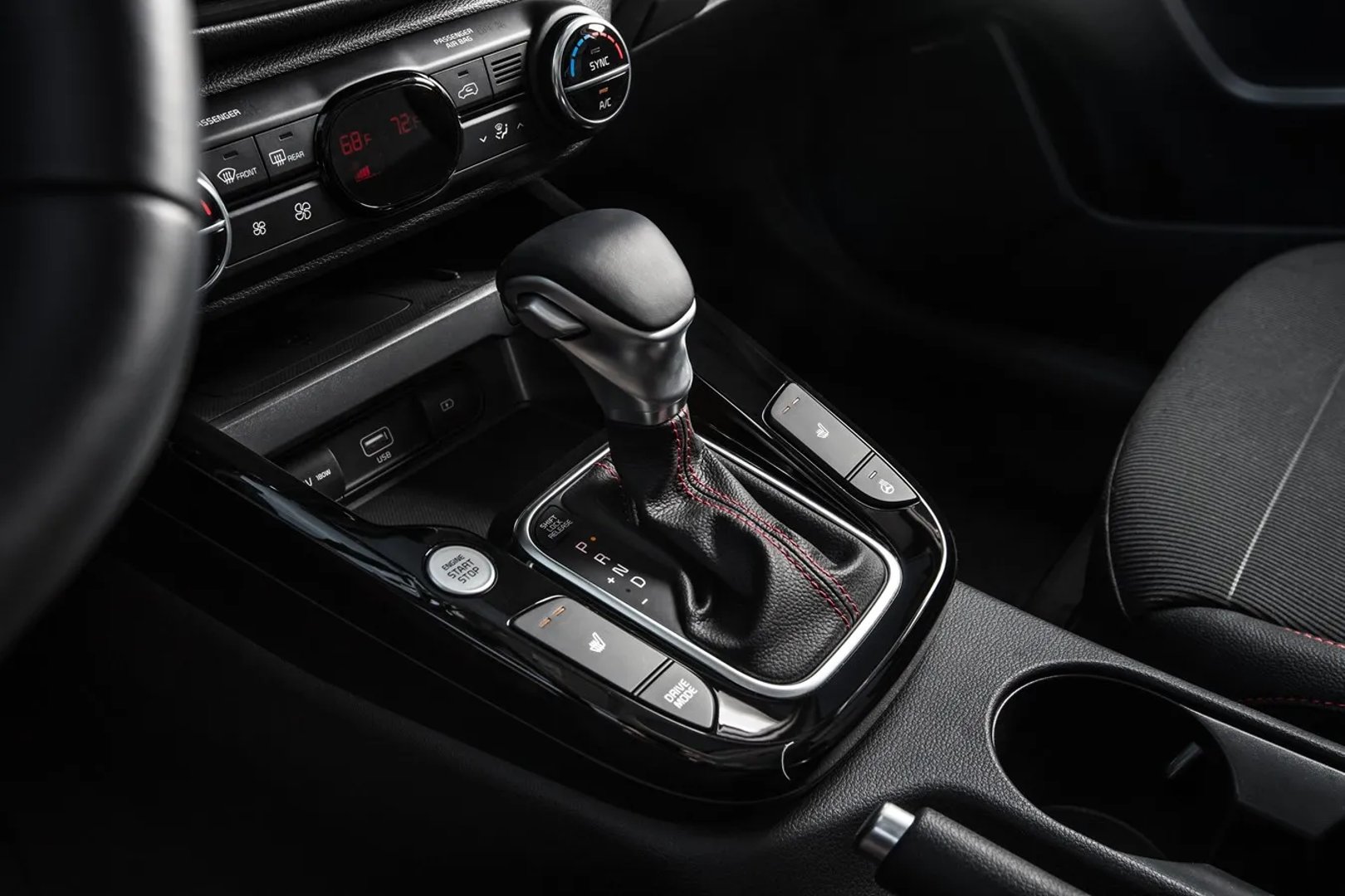 Kia_Soul_3_generation__Hatchback_5-door__8.jpg