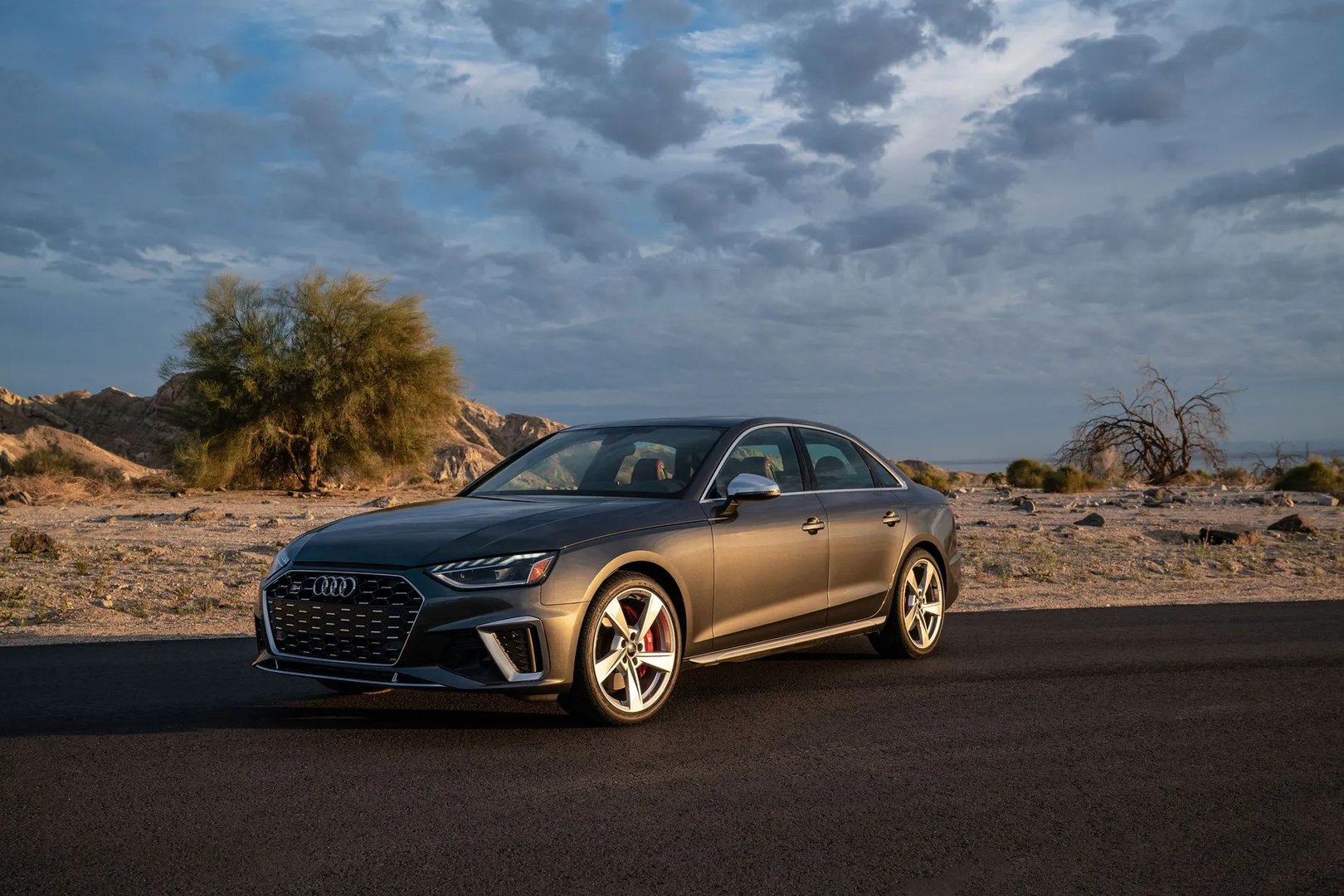 Audi_S4_5_generation_restyling__Sedan__13.jpg
