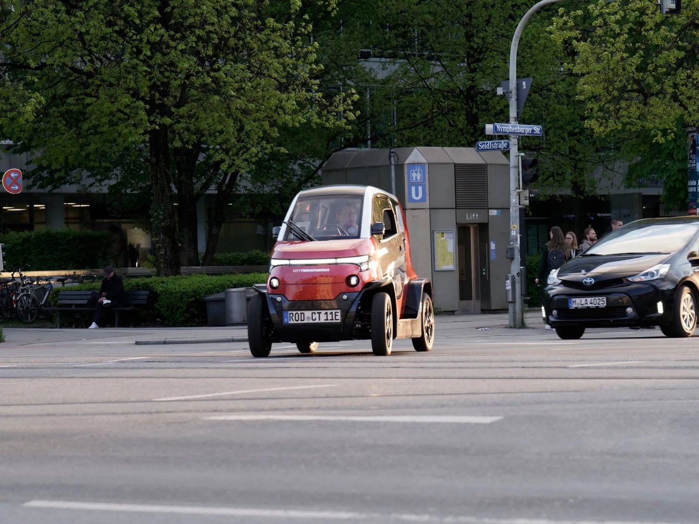 city-transformer_CT1_1_generation__Mini_3-doors__5.jpg