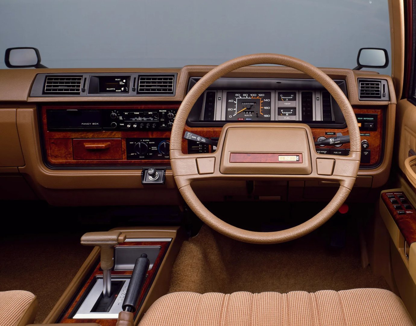 Nissan_Gloria_6_generation__Estate_5-door__4.jpg