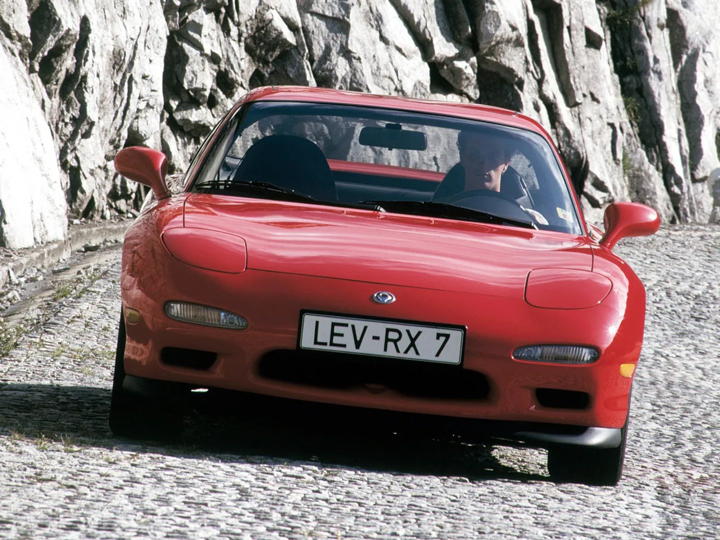 Mazda_RX-7_3_generation__Coupe__6.jpg